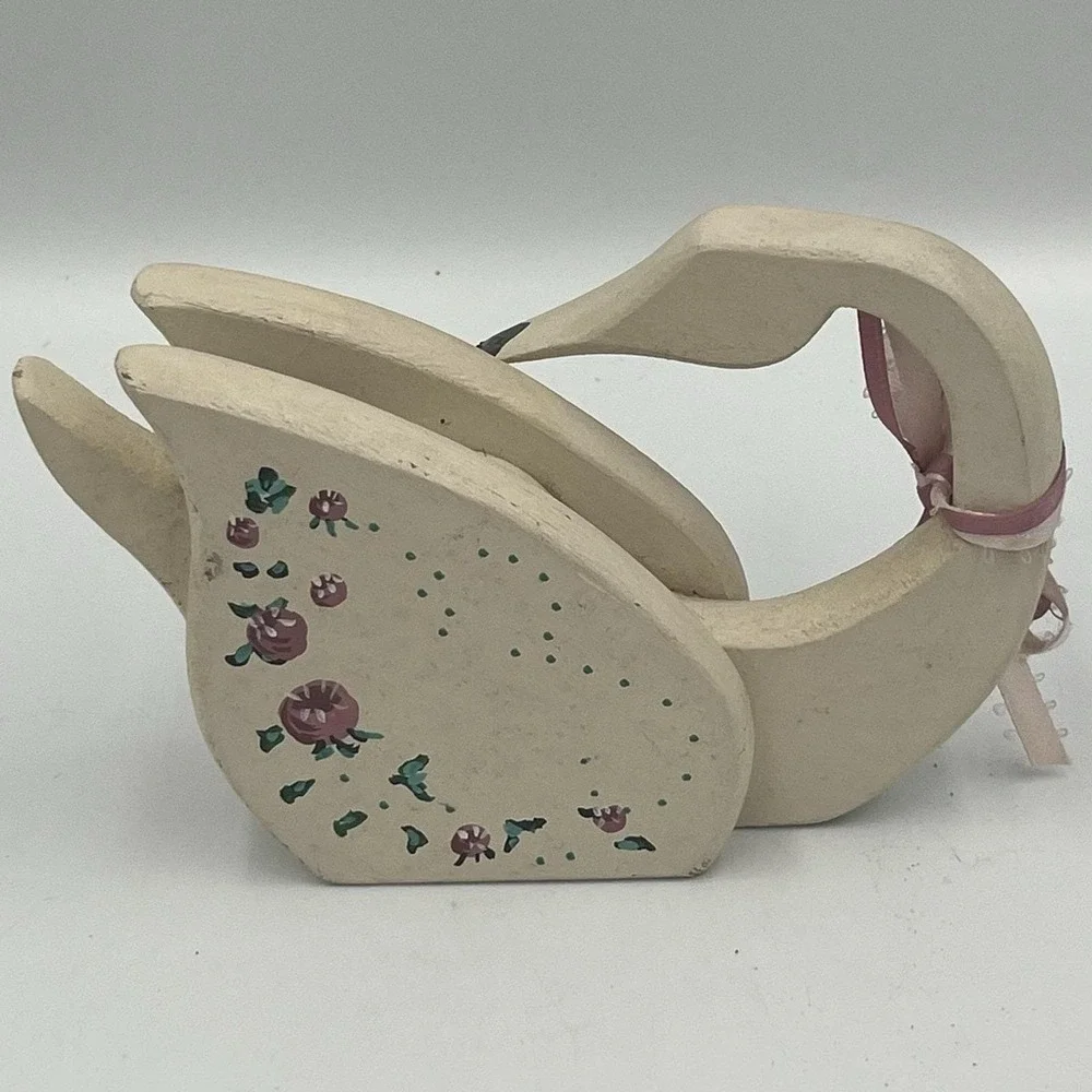 Vintage 1994 Wooden Swan Goose Decor Farmhouse Country Ducks Bow Cottage Shelf